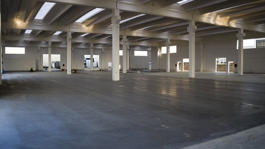 地坪漆的區(qū)別有哪些？應該怎么去選擇地坪漆？